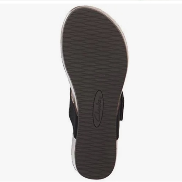 Brand New Clarks Women’s Thong Sandals - Picture 9 of 12